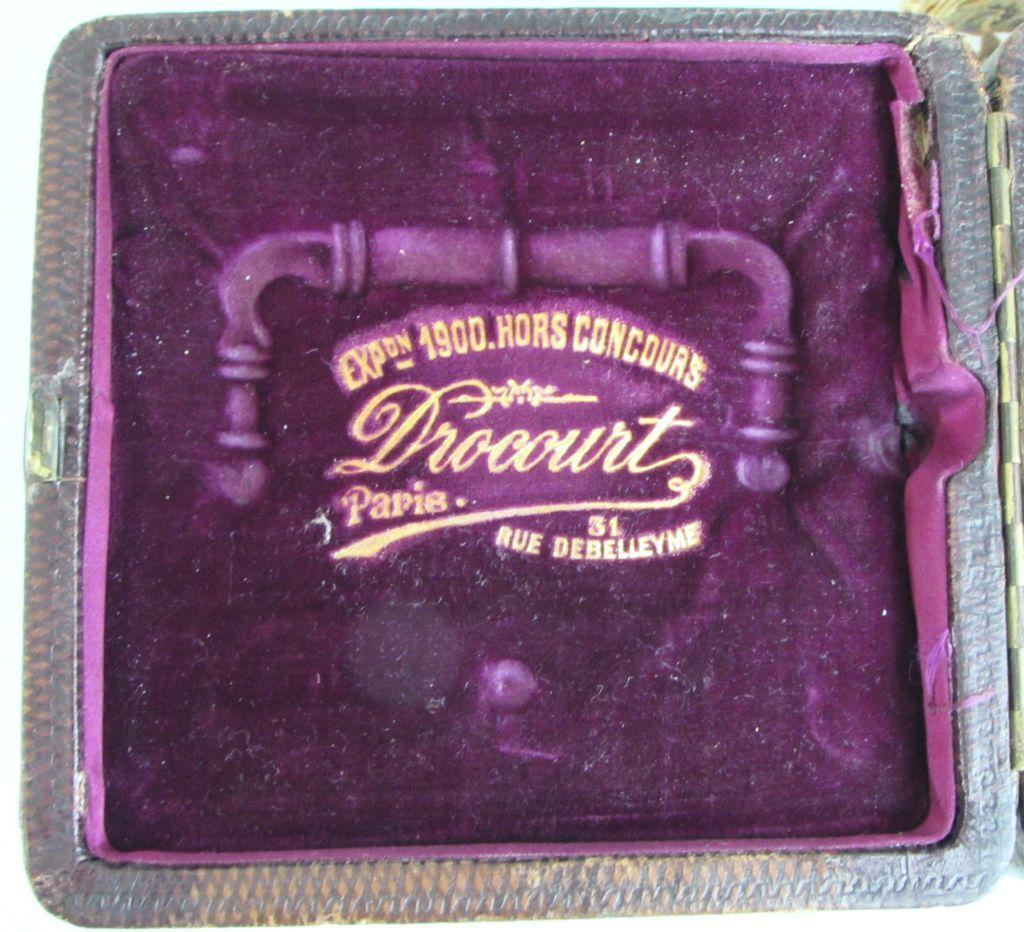 19101 Drocourt case lid