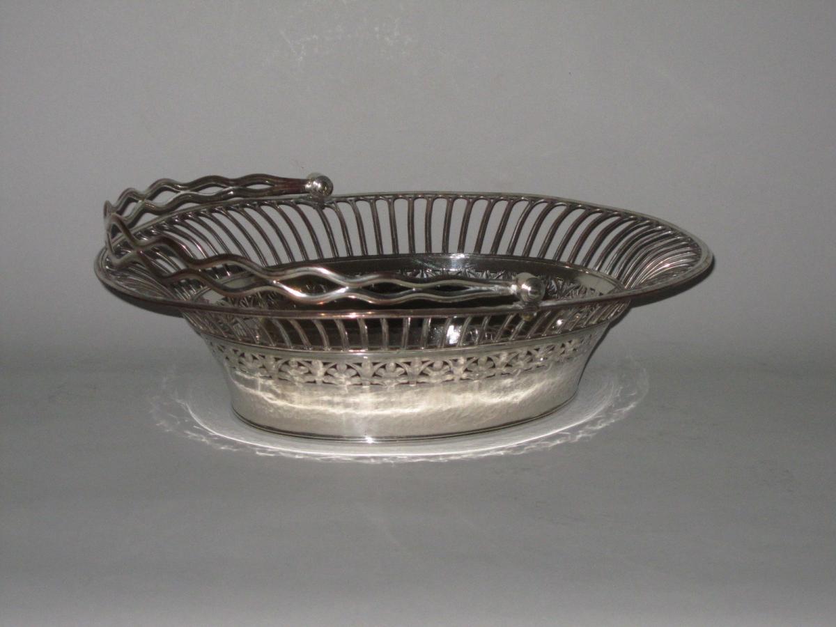 OLD SHEFFIELD PLATE SILVER FRUIT OR CAKE BASKET.CIRCA 1785