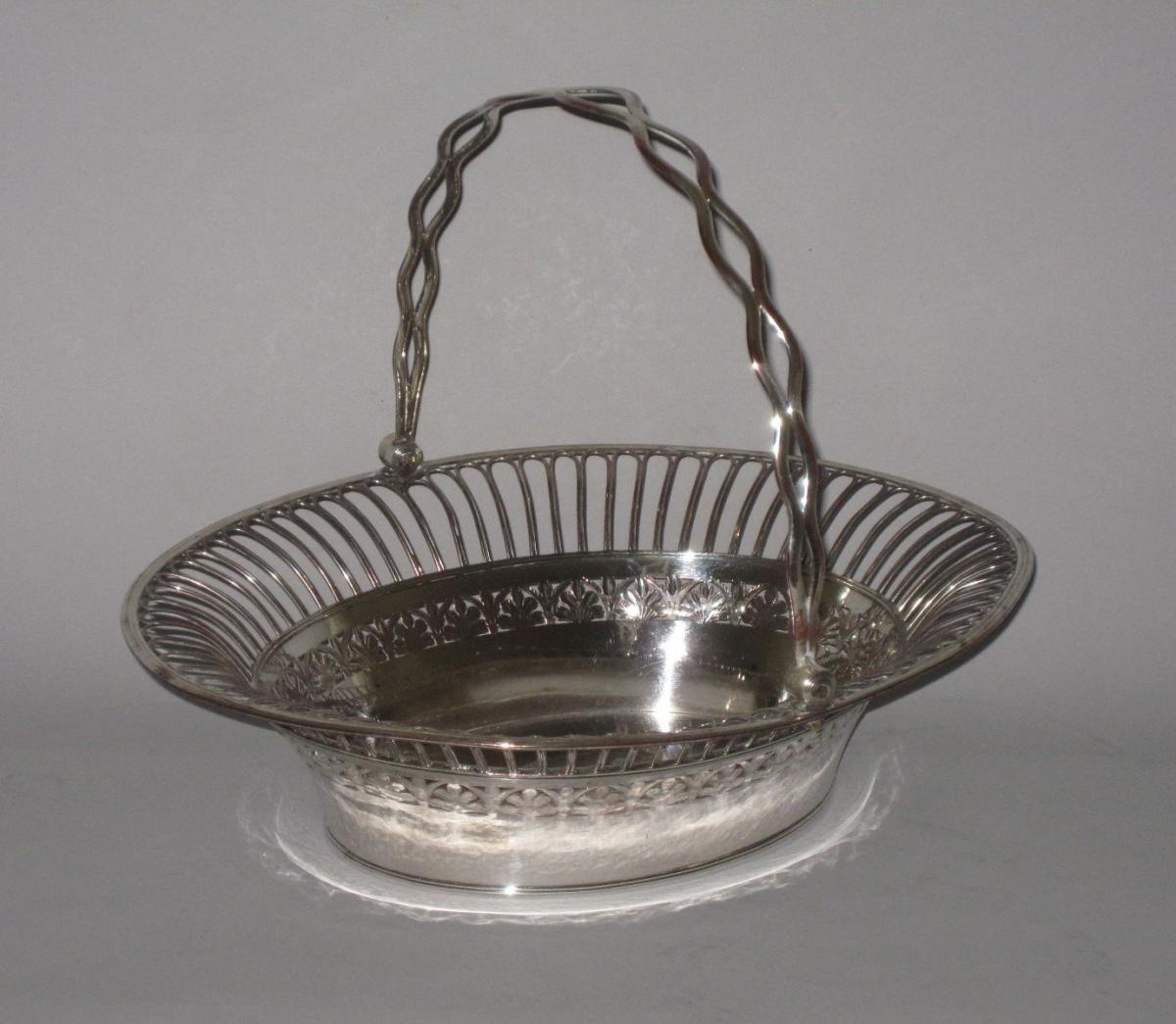 OLD SHEFFIELD PLATE SILVER FRUIT OR CAKE BASKET.CIRCA 1785