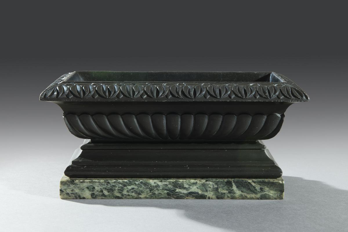 Grand Tour 19th Century Carved Nero Belgio Marble Bath or Cistern Italian Circa 1830
