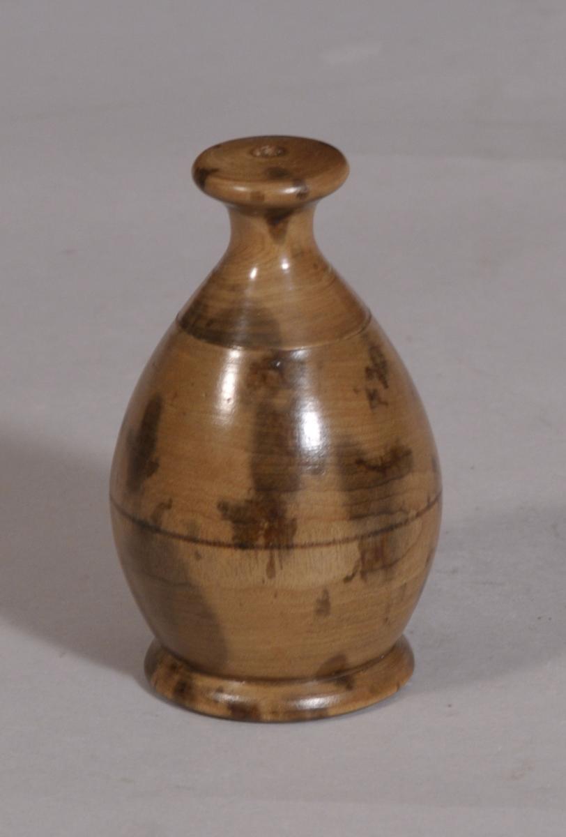 S/3263 Antique Treen 19th Century Sycamore Spice Pot