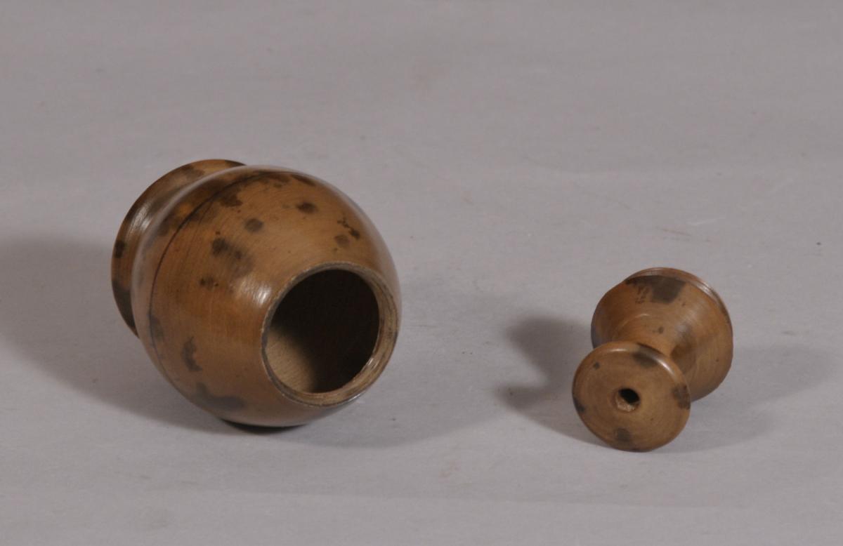 S/3263 Antique Treen 19th Century Sycamore Spice Pot