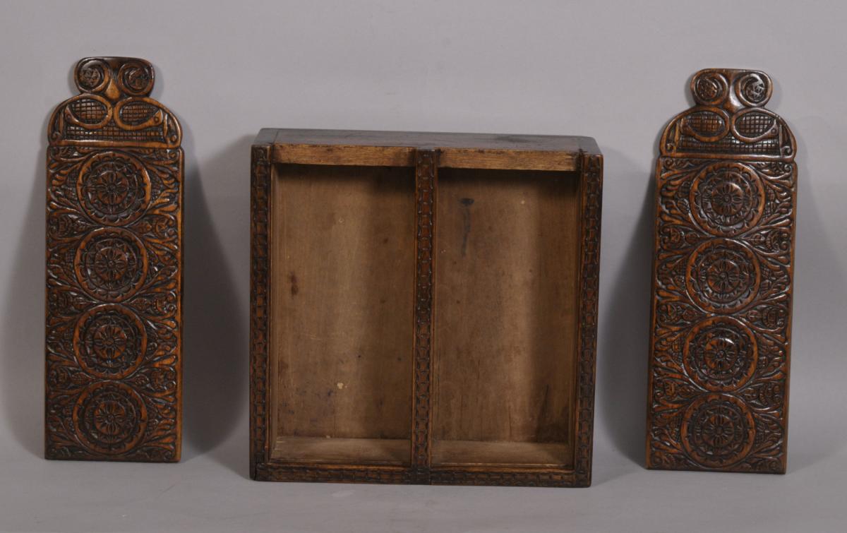 S/3341 Antique Treen 19th Century Norwegian Birch Knitting Needle Box
