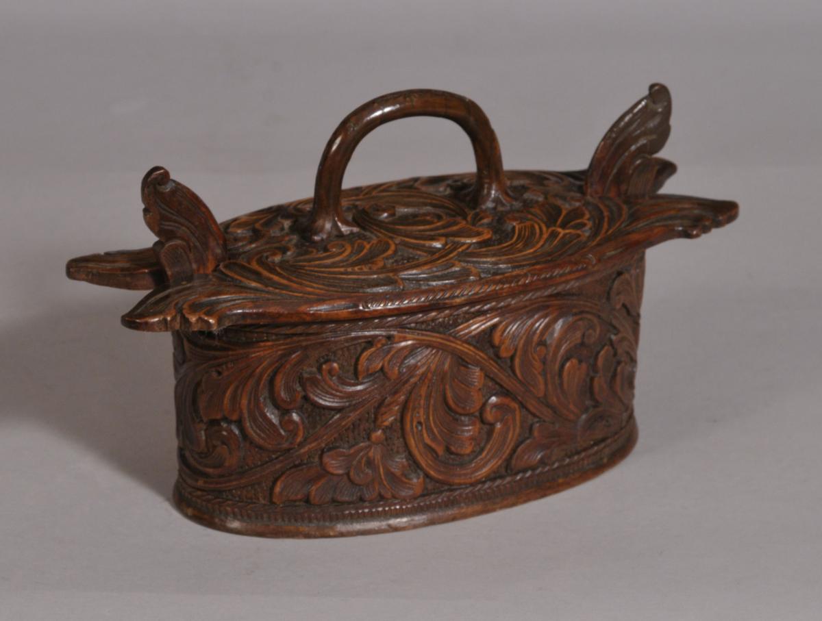 S/3374 Antique Treen 19th Century Birch Child's Food Box