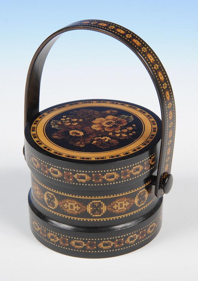 Tunbridge Ware Baskett