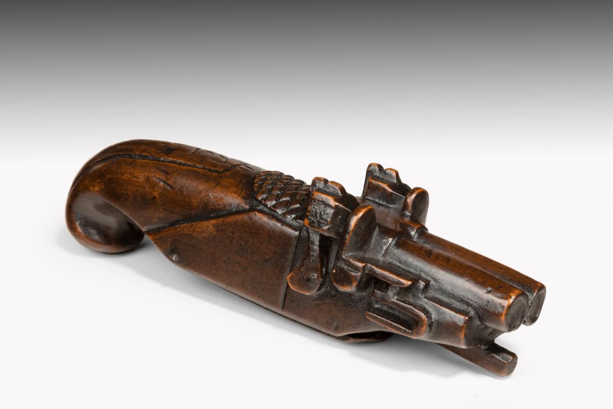 6651 Novelty Fruitwood Snuff Box in the form of a Pistol