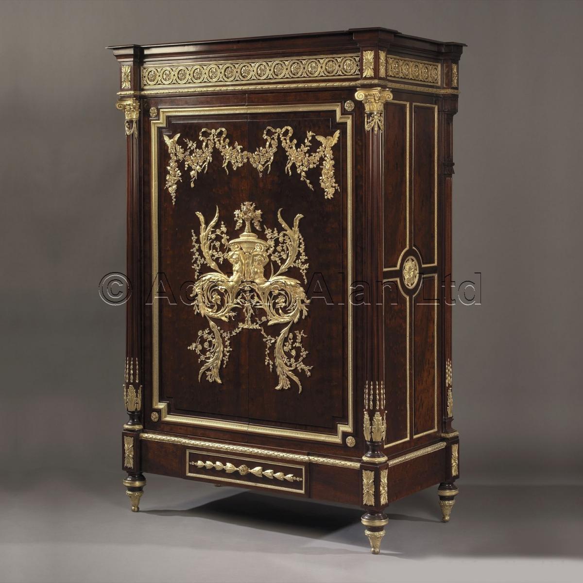 Mahogany Bas d'Armoire ©AdrianAlanLtd