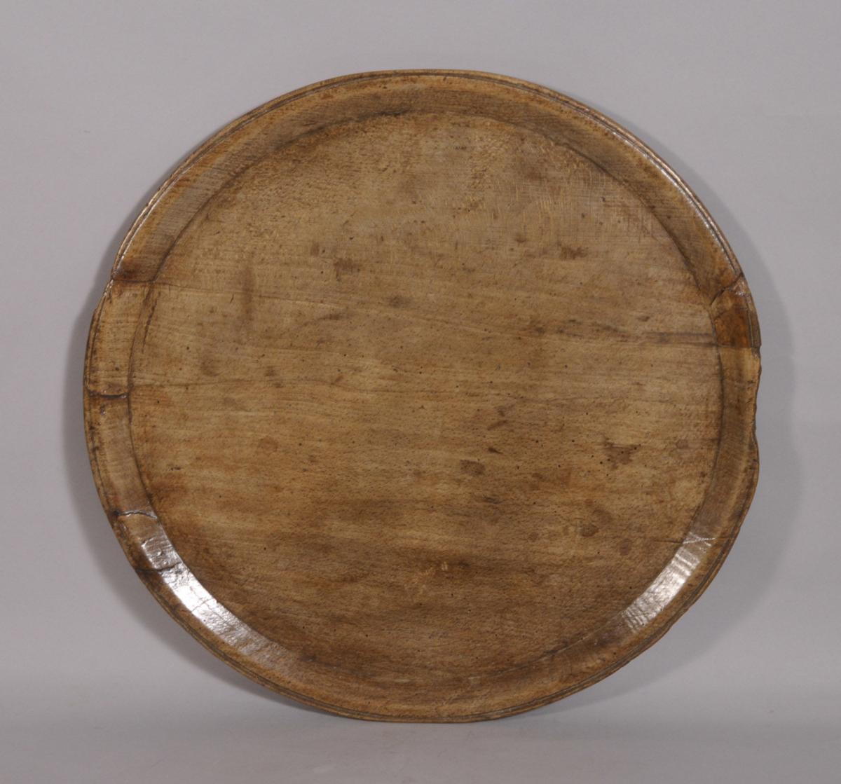 S/3455 Antique Treen 18th Century Beech Serving Dish