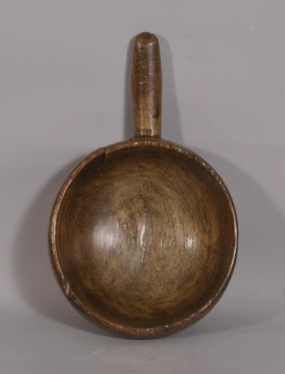 S/3459 Antique Treen 18th Century Sycamore Ale Scoop