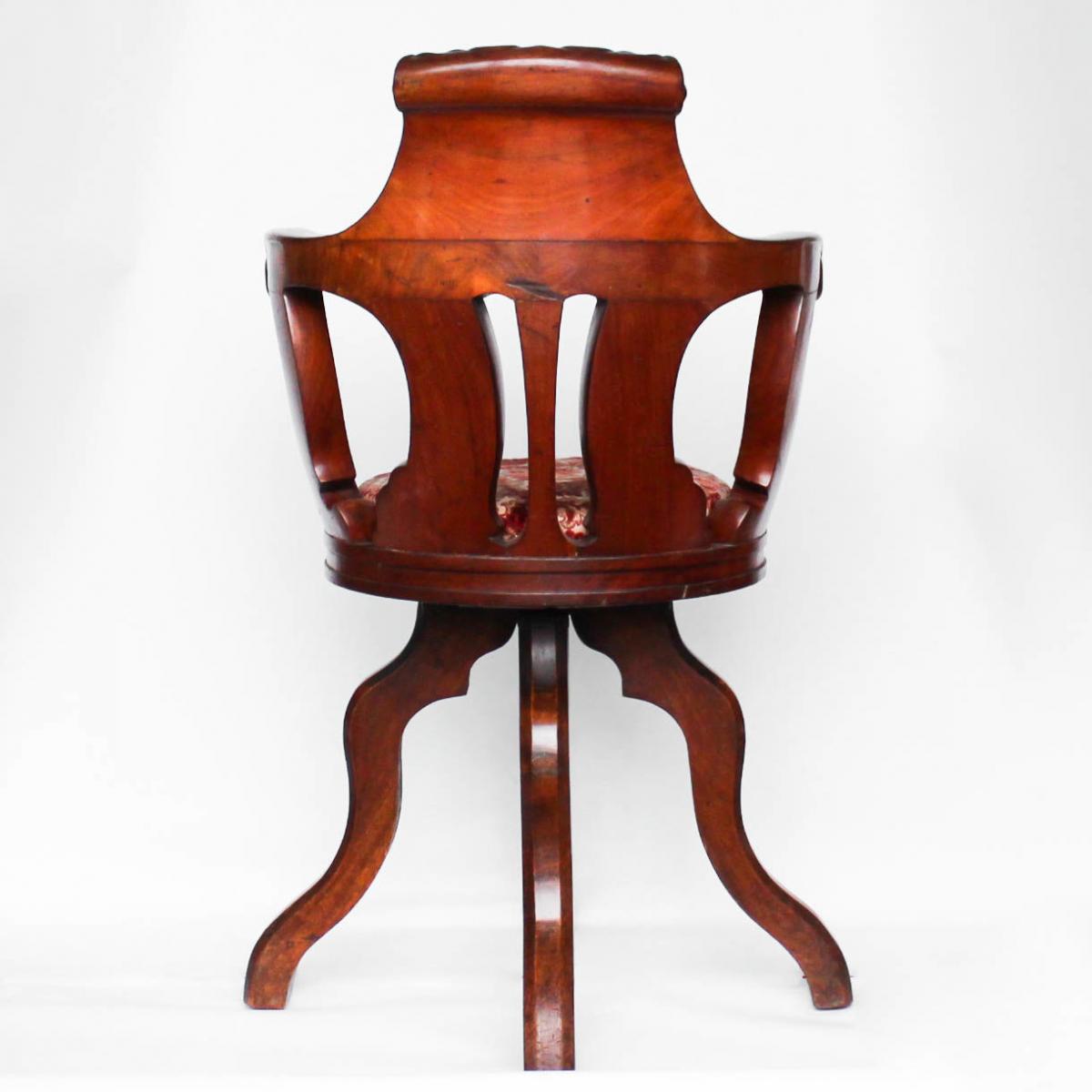 White Star Line saloon chair