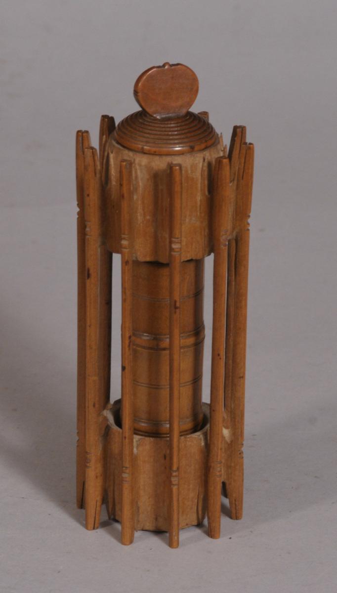 S/3466 Antique Treen Georgian Fisherman's Companion in Boxwood