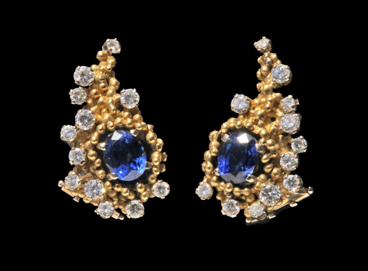CHARLES DE TEMPLE (born 1929) Cornucopia Earrings