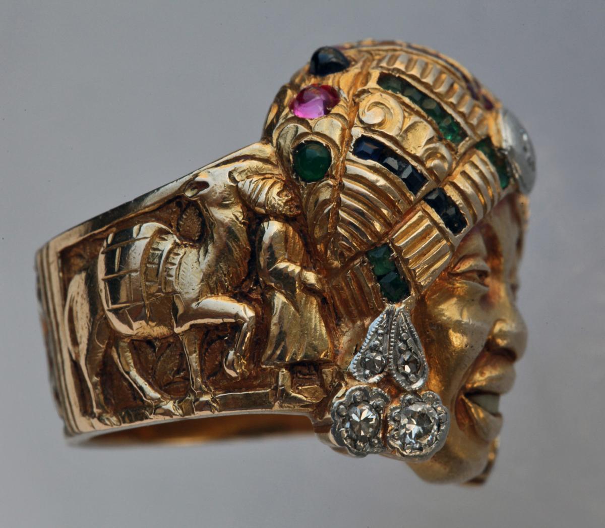 FRENCH MOROCCAN Fabulous Portrait Ring