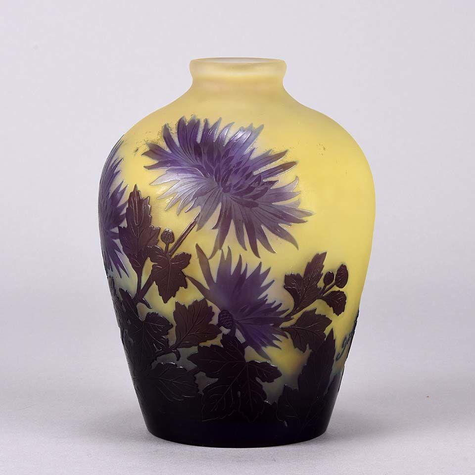 French Art Nouveau Cameo Glass 'Chrysanthemum' Vase by Emile Gallé