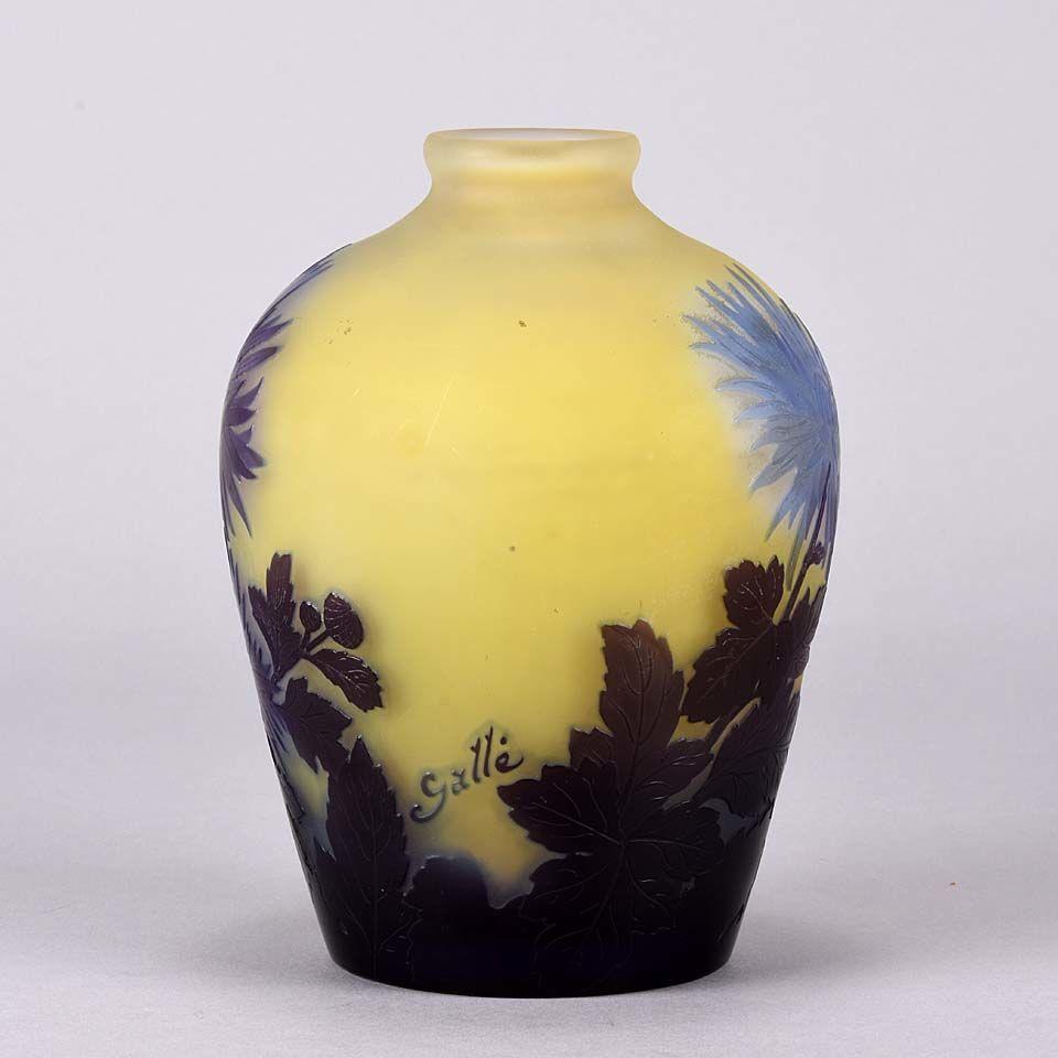 French Art Nouveau Cameo Glass 'Chrysanthemum' Vase by Emile Gallé