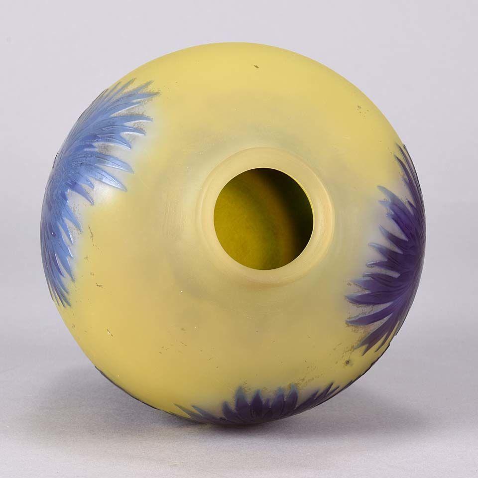 French Art Nouveau Cameo Glass 'Chrysanthemum' Vase by Emile Gallé