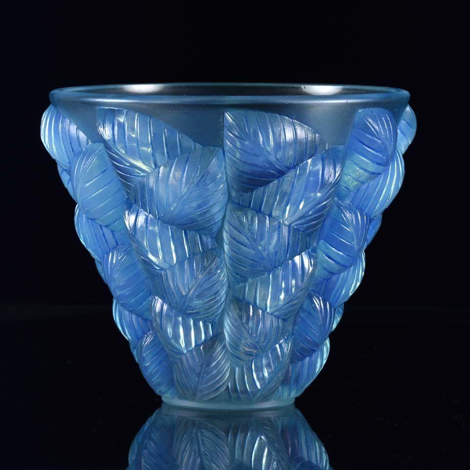 French Art Deco Opalescent Glass Vase 'Moissac' by René Lalique