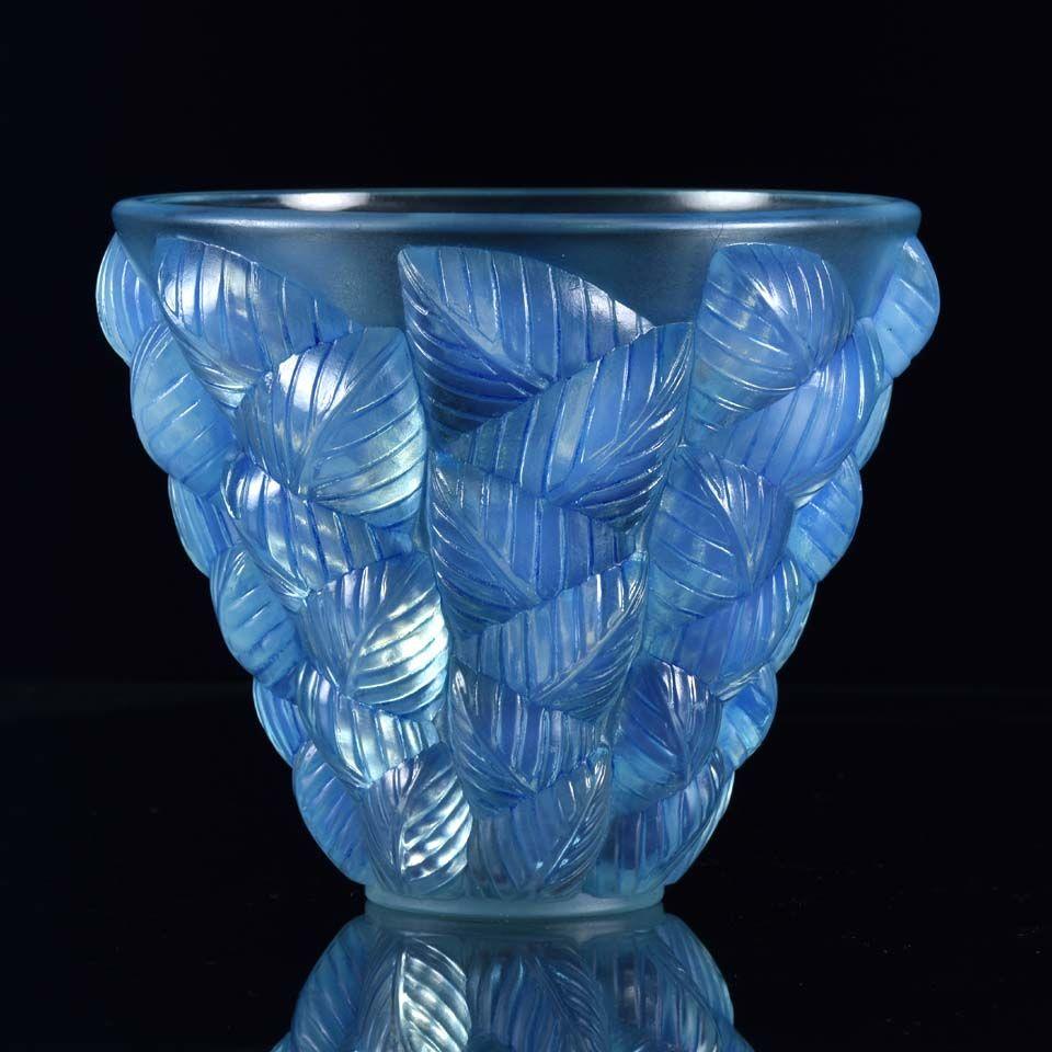 French Art Deco Opalescent Glass Vase 'Moissac' by René Lalique