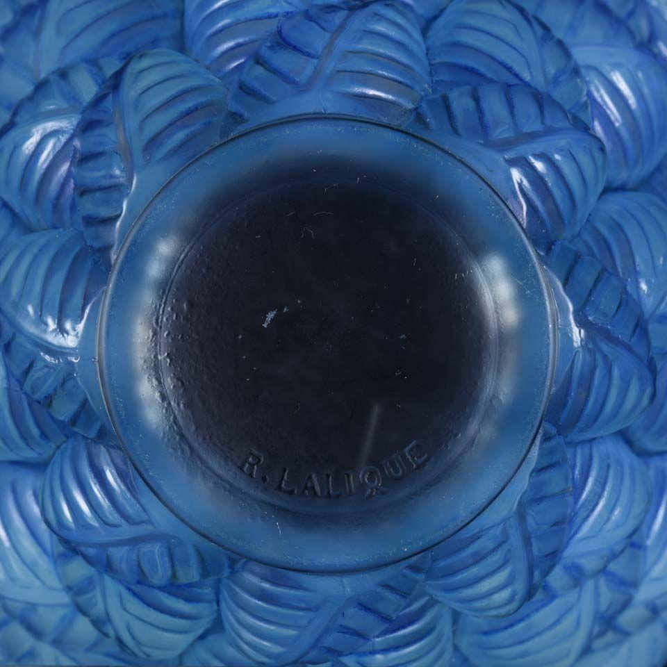 French Art Deco Opalescent Glass Vase 'Moissac' by René Lalique