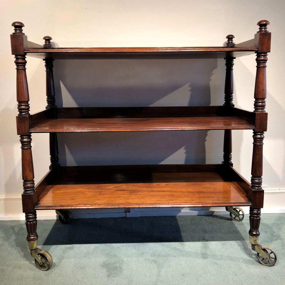 Three tier dumb waiter
