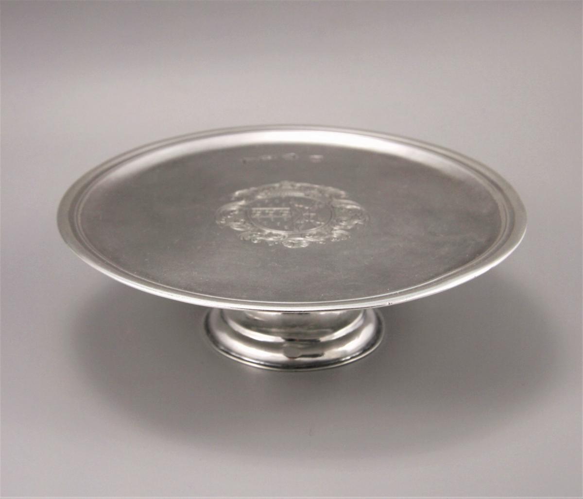 GEORGE I Sterling Silver Tazza by Thomas Morse. London 1722.