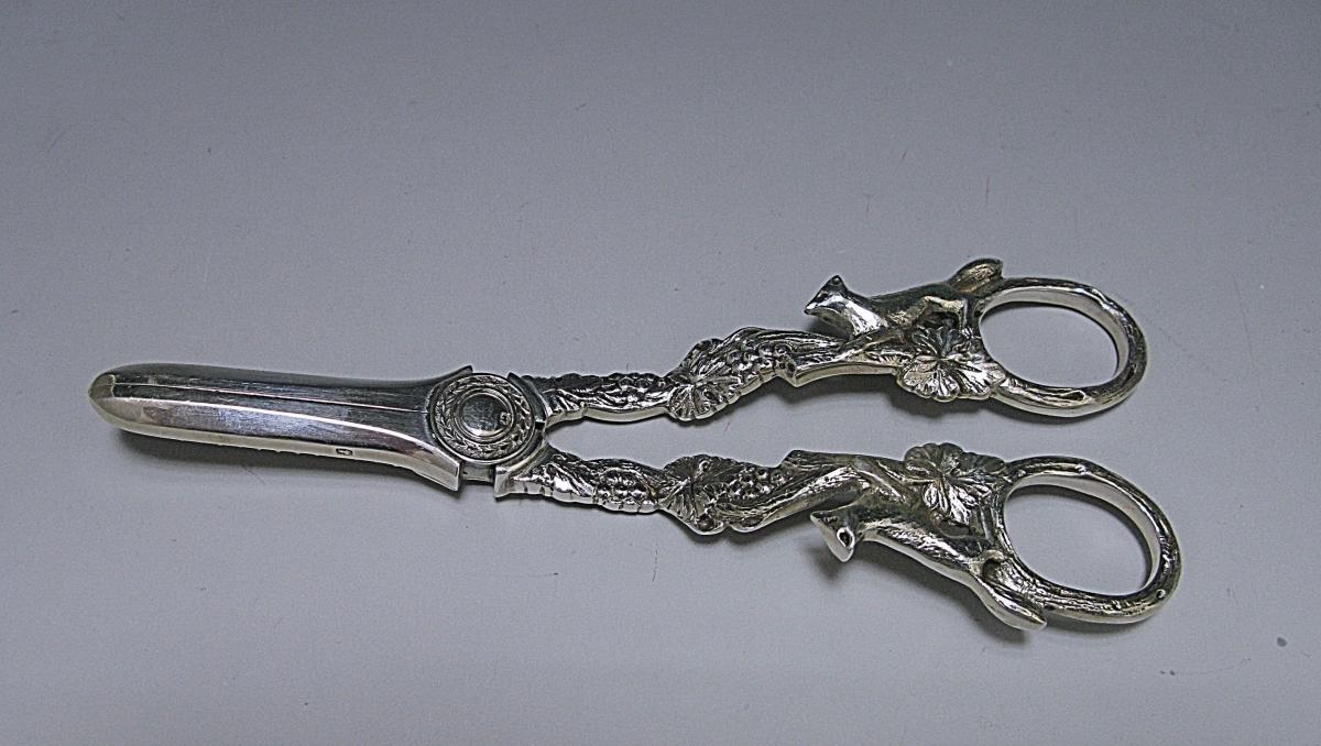 A Pair of Sterling Silver Grape Scissors / Shears
