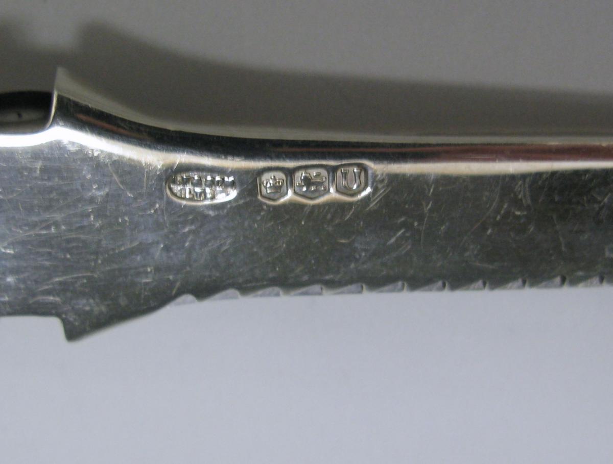 A Pair of Sterling Silver Grape Scissors / Shears