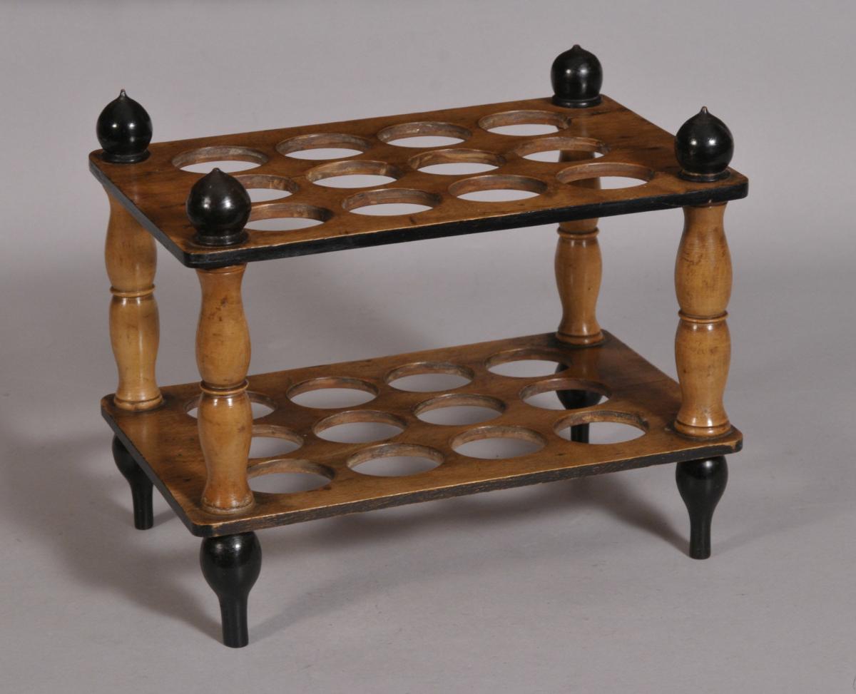 S/3527 Antique Treen 19th Century Beech Egg Stand