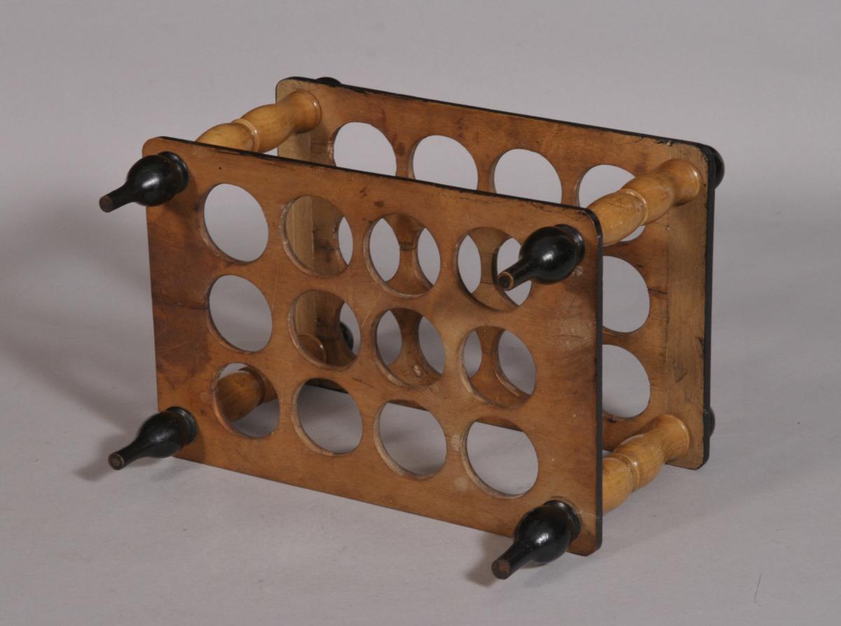 S/3527 Antique Treen 19th Century Beech Egg Stand