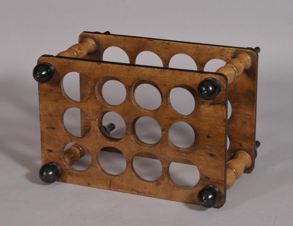 S/3527 Antique Treen 19th Century Beech Egg Stand