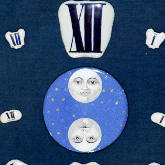 Display of Dial Cartouches