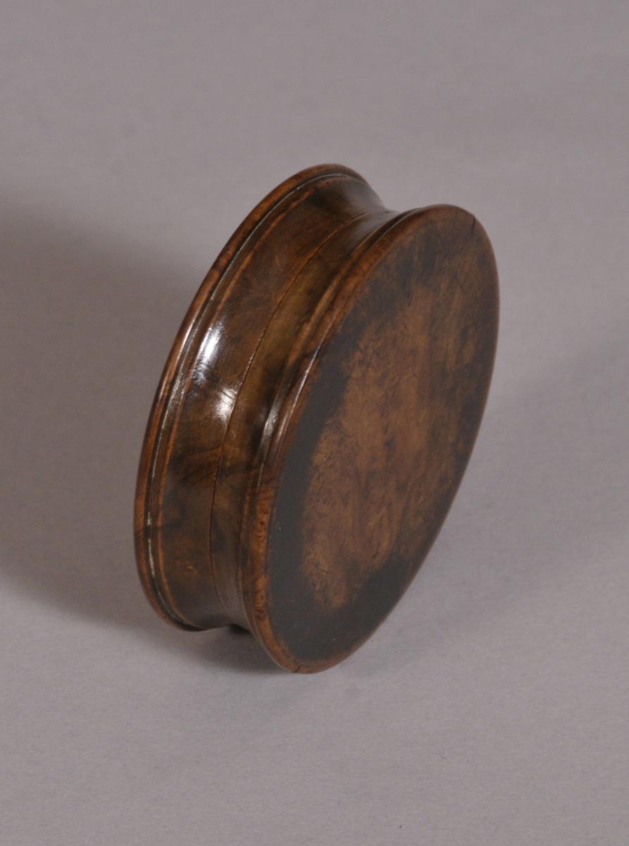 S/3546 Antique Treen 19th Century Burr Elm Pocket Snuff Box