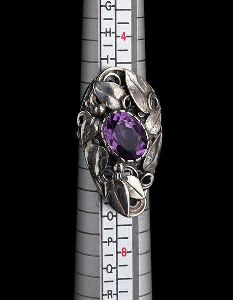 GLADYS AND CHARLES MUMFORD (worked c.1950-1963) Impressive Arts & Crafts Ring