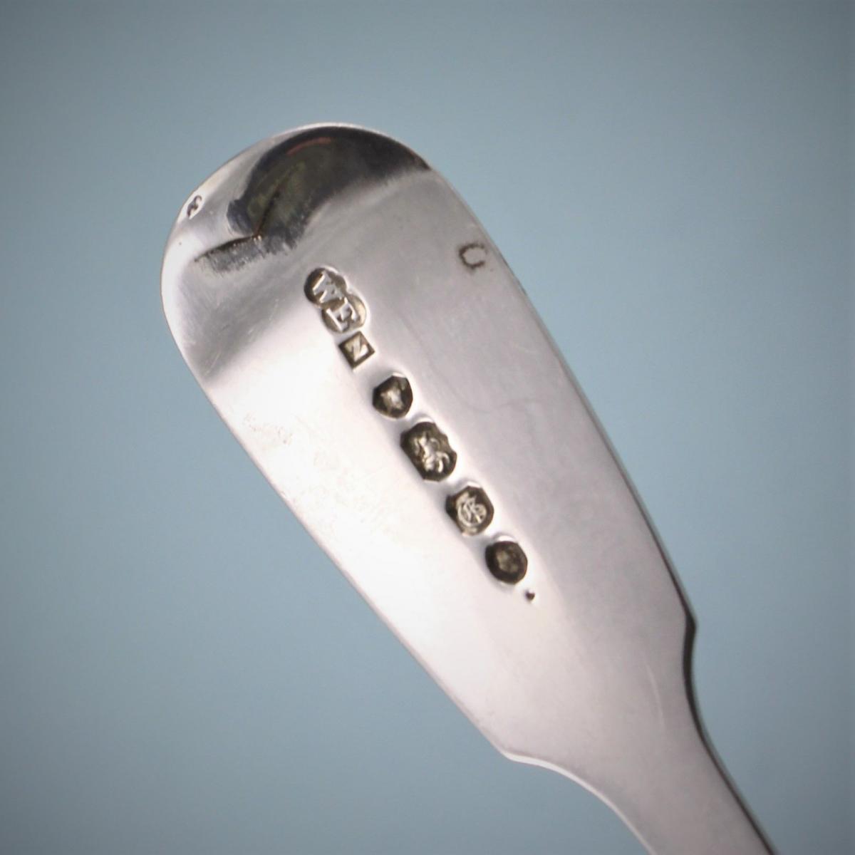 VICTORIAN Sterling Silver Fiddle Pattern Oyster Fork by William Eaton. London 1842