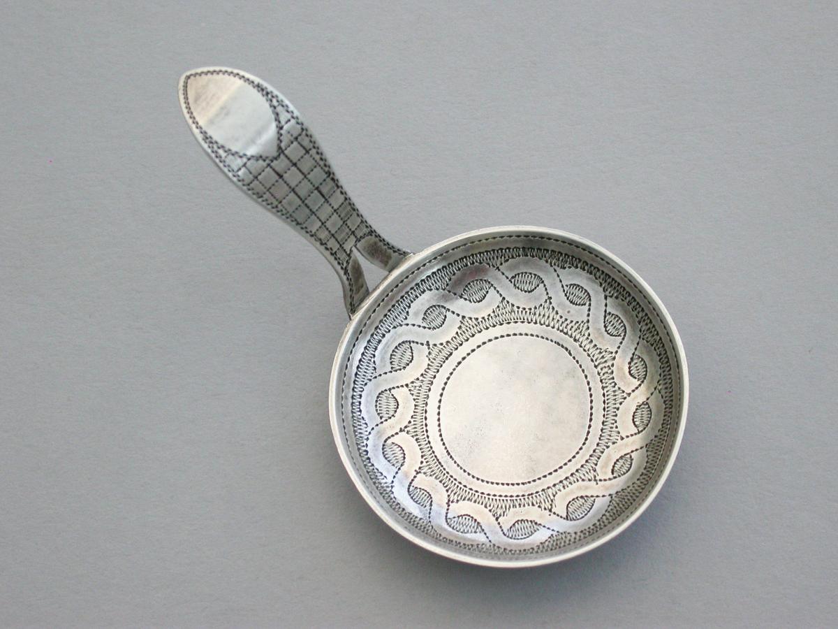George III Silver 'Frying Pan' Caddy Spoon