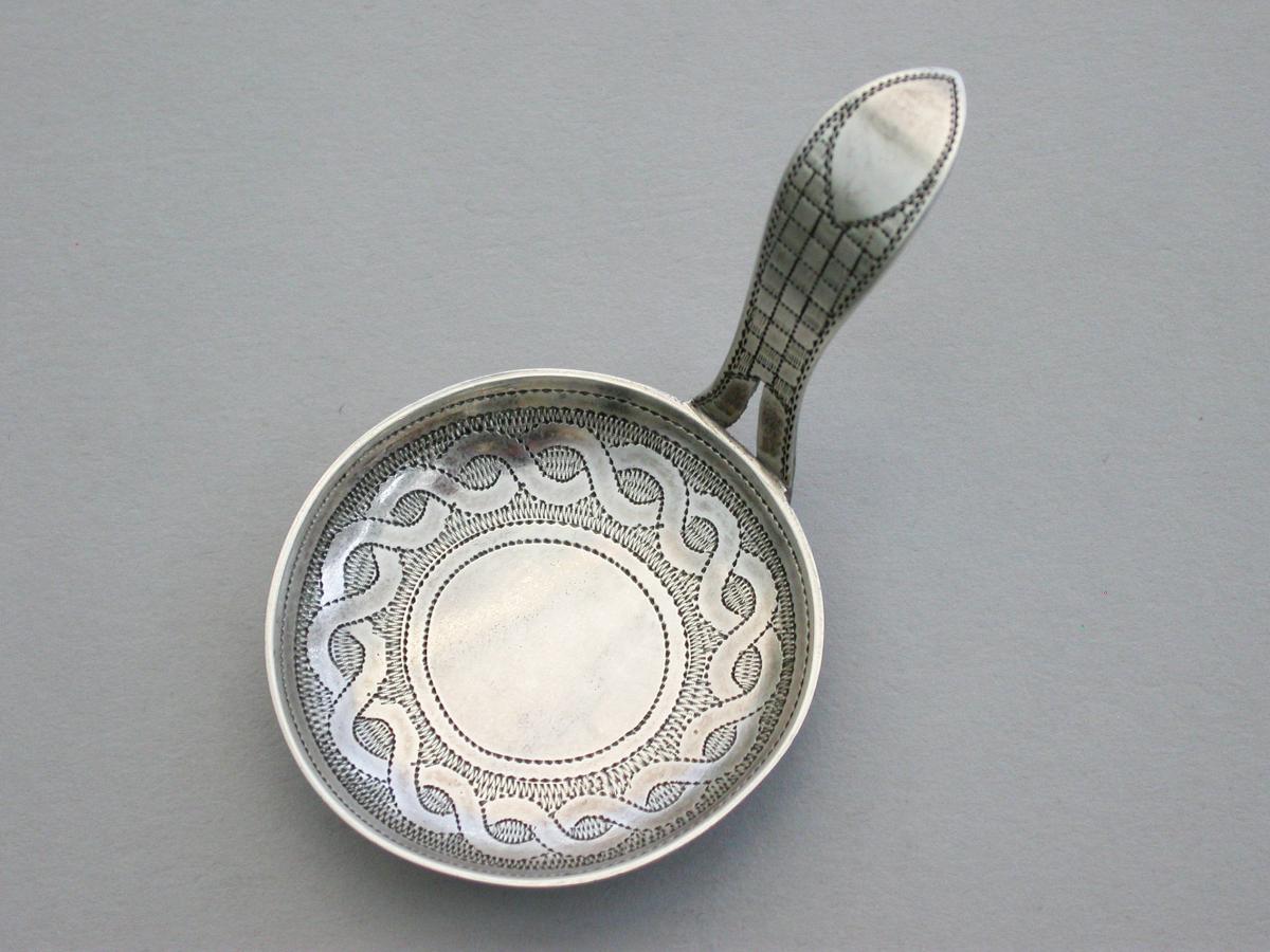 George III Silver 'Frying Pan' Caddy Spoon