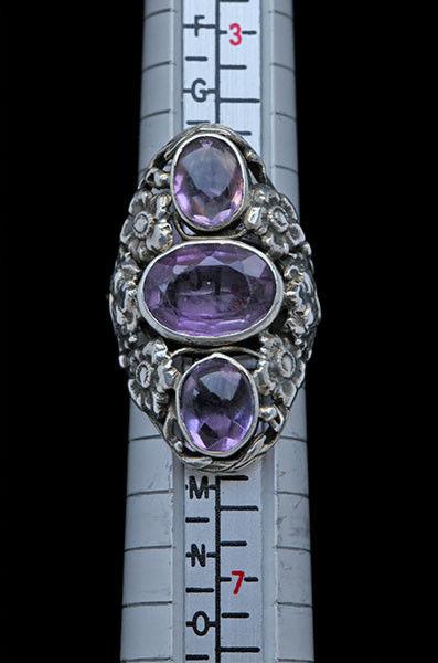 AMERICAN ARTS & CRAFTS (1890-1916) Floral Ring