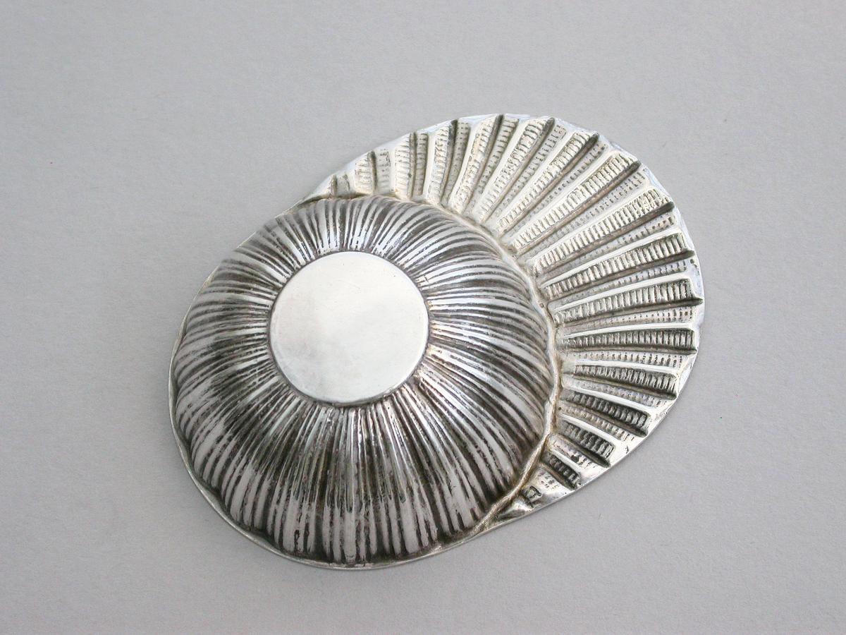 George III Silver 'Jockey Cap' Caddy Spoon