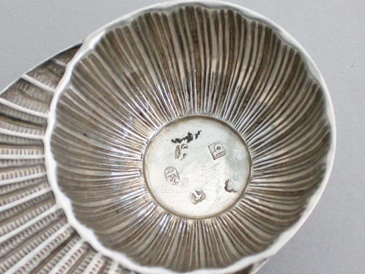 George III Silver 'Jockey Cap' Caddy Spoon