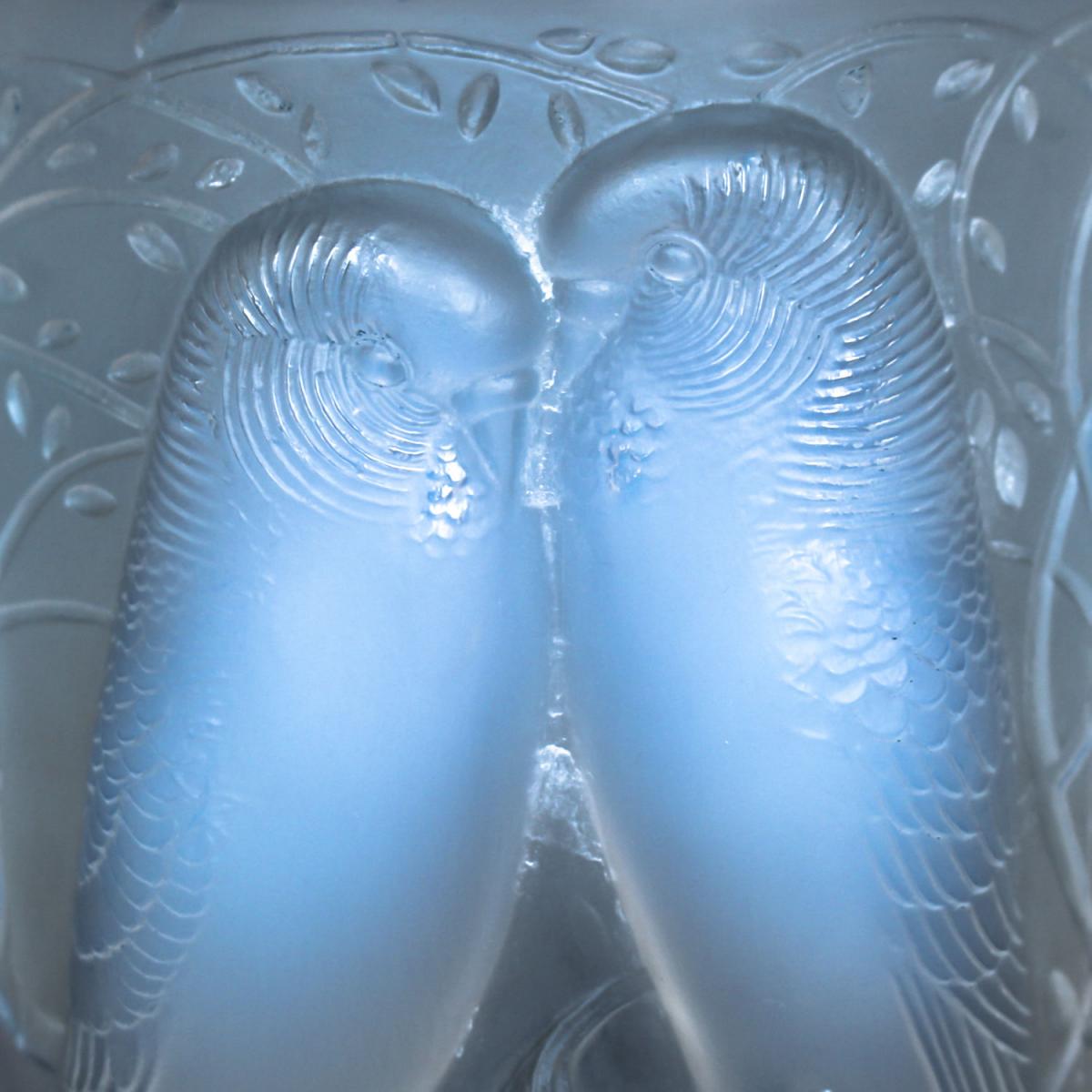 Ceylan, a frosted and opalescent glass vase. Hand etched R Lalique France to underside. Repolishing to rim and base. Marcilhac,