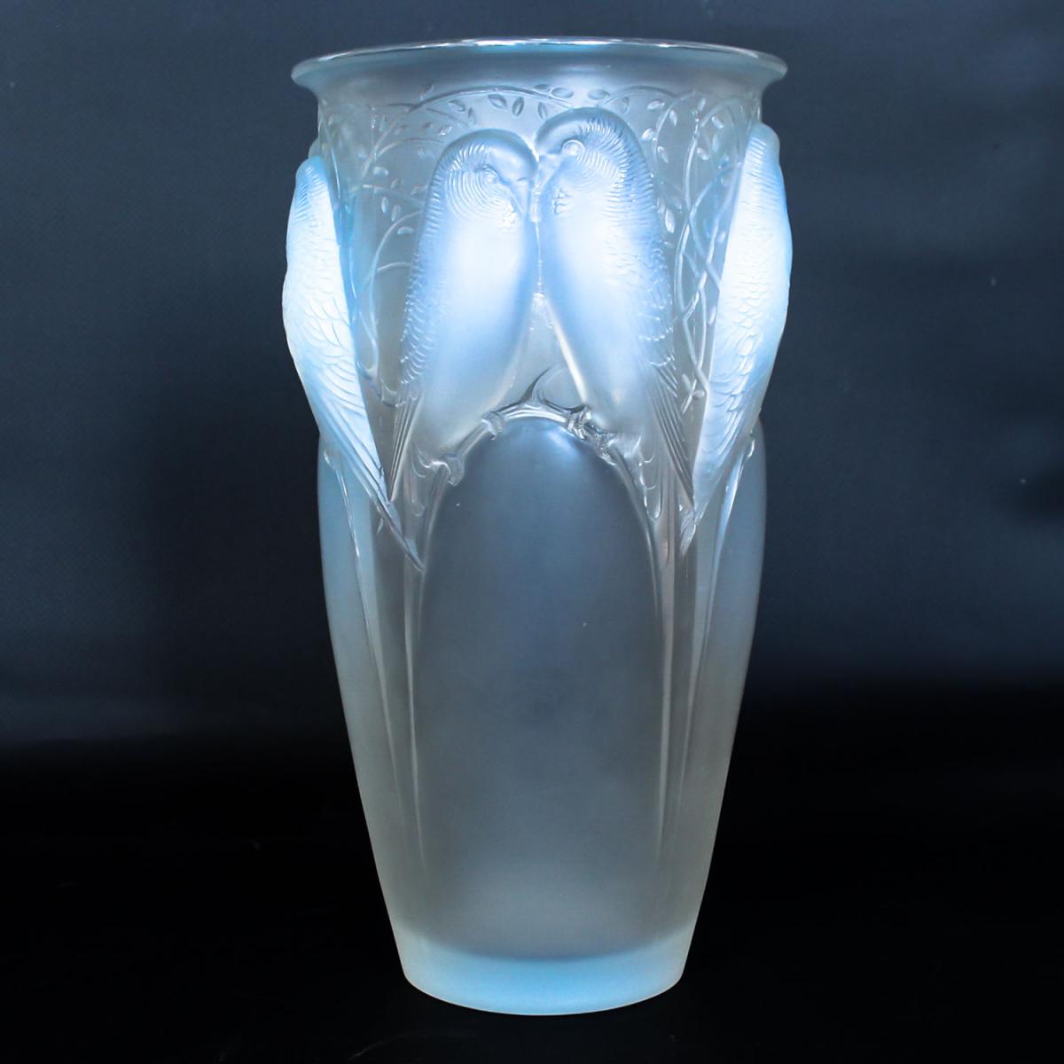 Ceylan, a frosted and opalescent glass vase. Hand etched R Lalique France to underside. Repolishing to rim and base. Marcilhac,