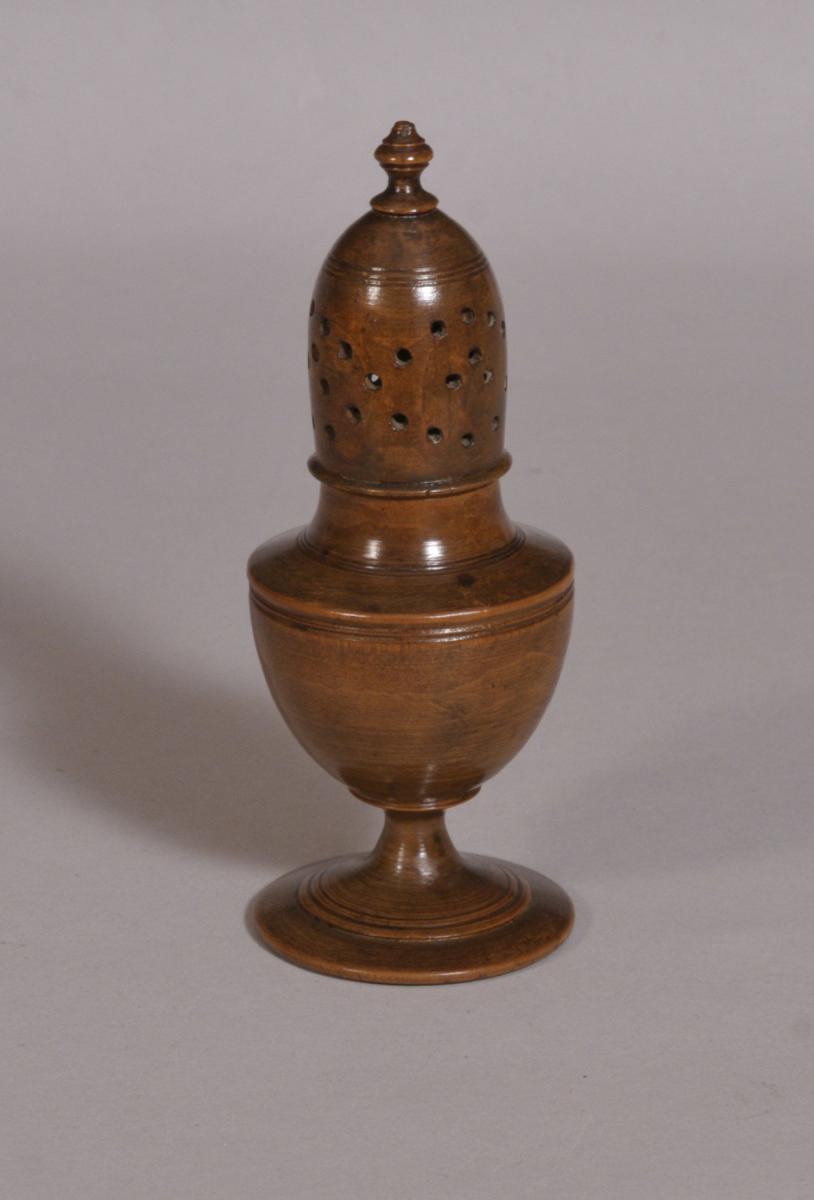 S/3575 Antique Treen Georgian Sycamore Muffinier