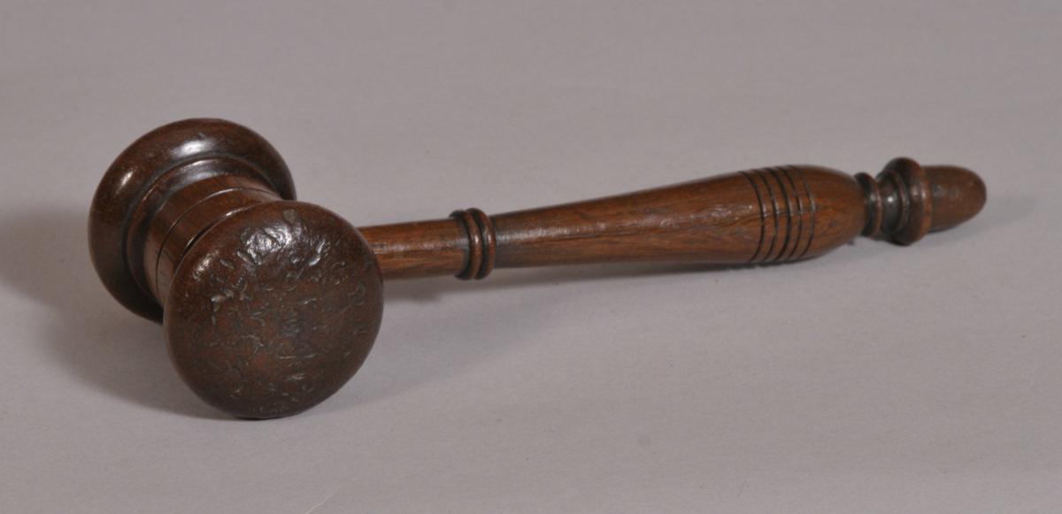 S/3578 Antique Treen 19th Century Oak Auctioneer's Gavel