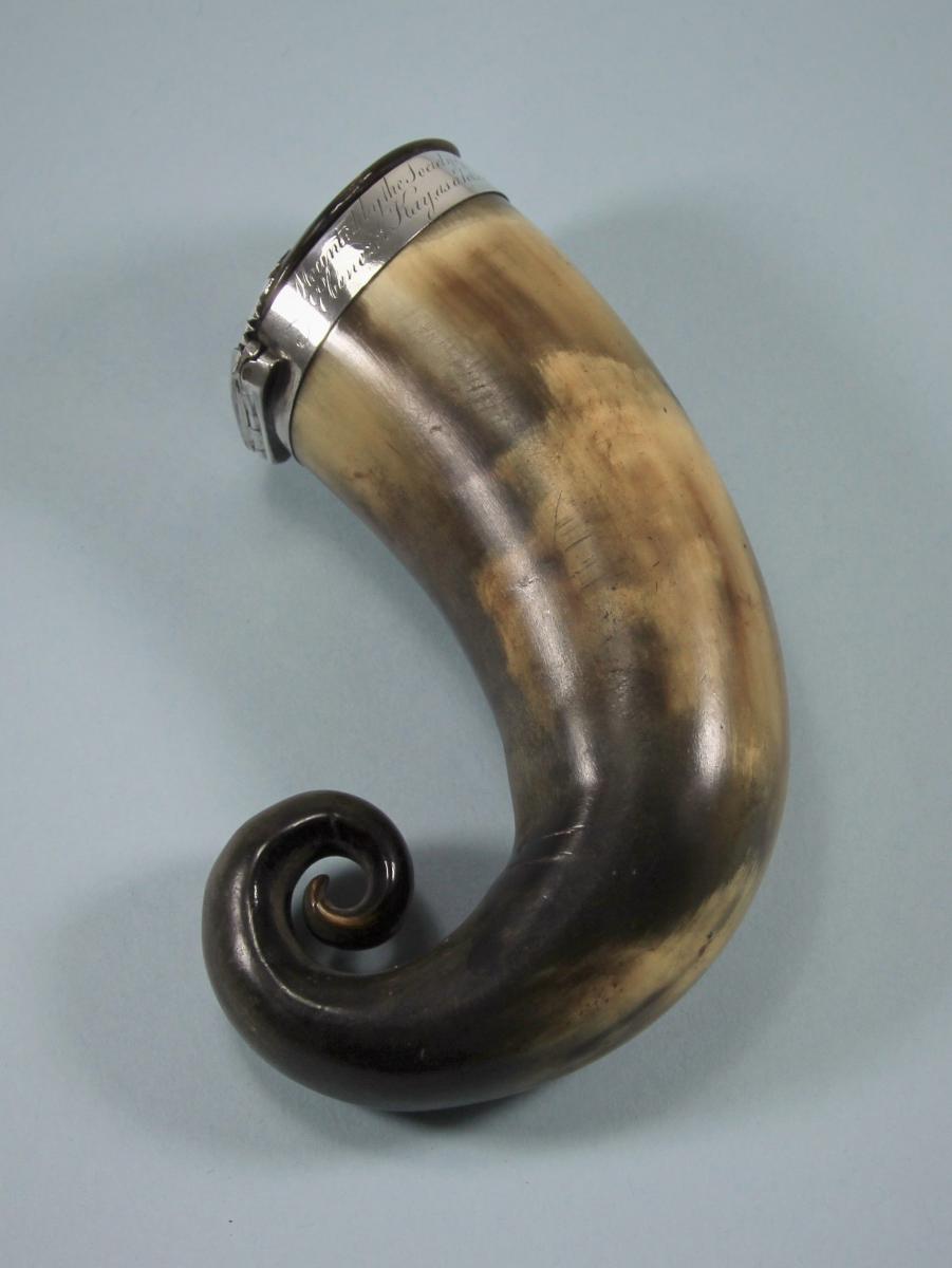 GEORGE III Scottish Horn Snuff Mull and Spoon. Circa 1810