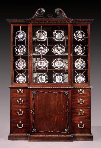 George III Mahogany breakfront bookcase