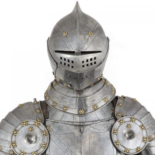 Suit of armour